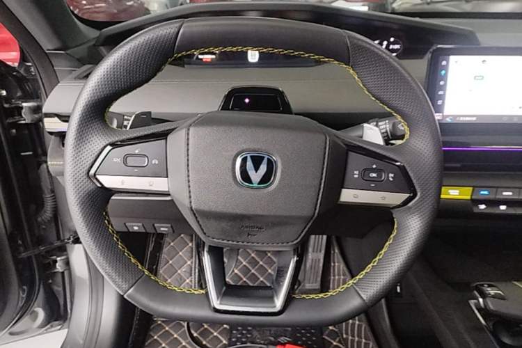 Used CHANGAN UNI-V 2022 1.5T Sport Edition Steering Wheel