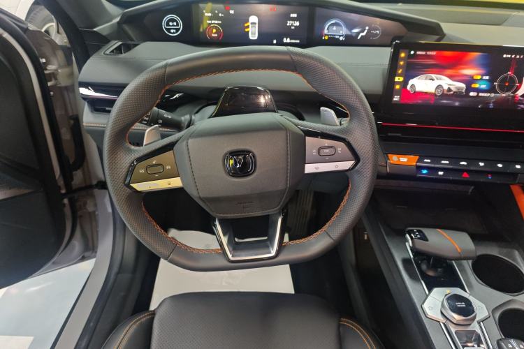 Used CHANGAN UNI-V 2022 1.5T Prestige Version Steering Wheel