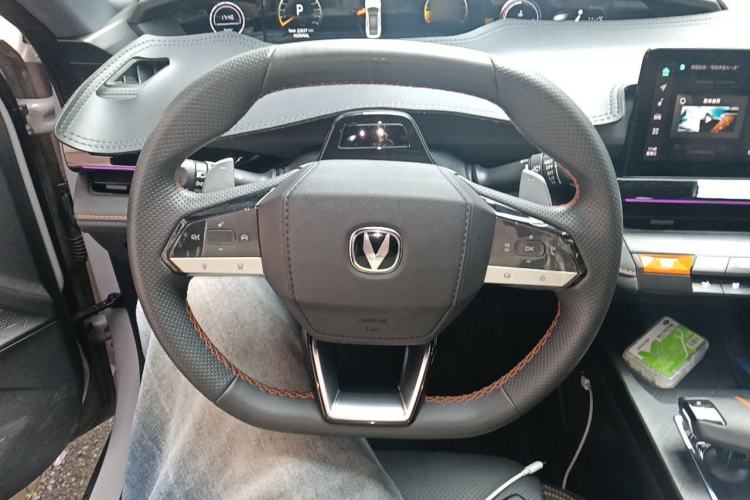 Used CHANGAN UNI-V 2022 1.5T Prestige Version Steering Wheel