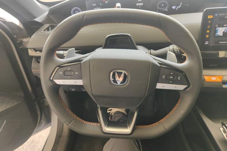 Used CHANGAN UNI-V 2022 1.5T Sport Edition Steering Wheel