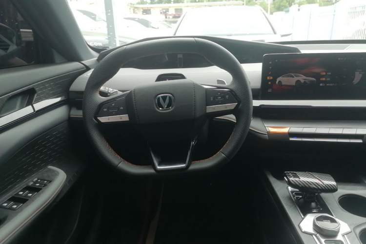 Used CHANGAN UNI-V 2022 1.5T Prestige Version Steering Wheel