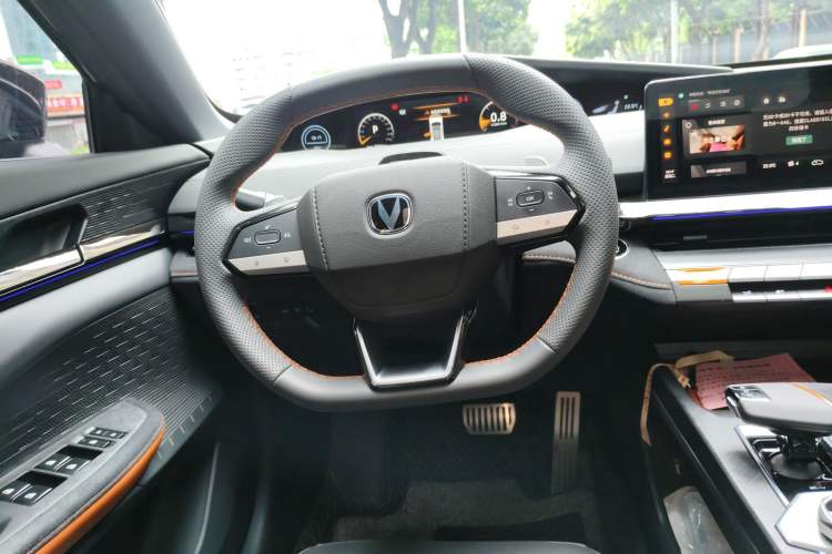 Used CHANGAN UNI-V 2022 1.5T Sport Edition Steering Wheel