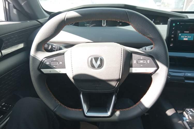 Used CHANGAN UNI-V 2022 1.5T Excellence Model Steering Wheel