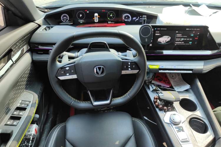 Used CHANGAN UNI-V 2022 1.5T Sport Edition Steering Wheel