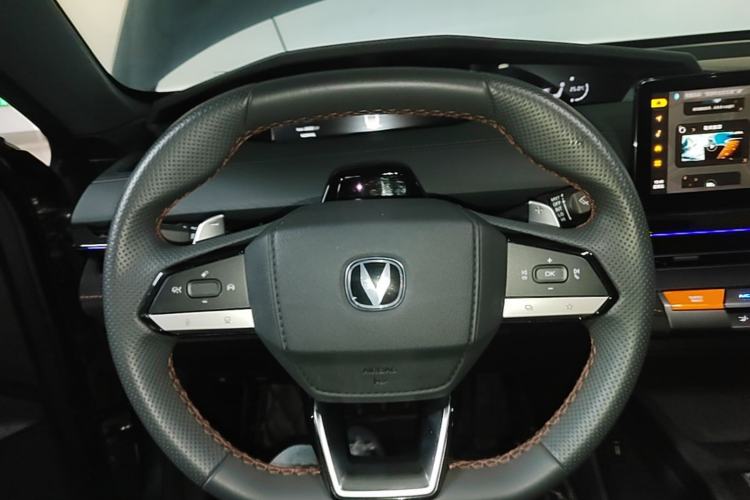 Used CHANGAN UNI-V 2022 1.5T Sport Edition Steering Wheel