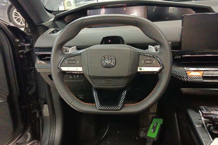 Used CHANGAN UNI-V 2022 1.5T Prestige Version Steering Wheel