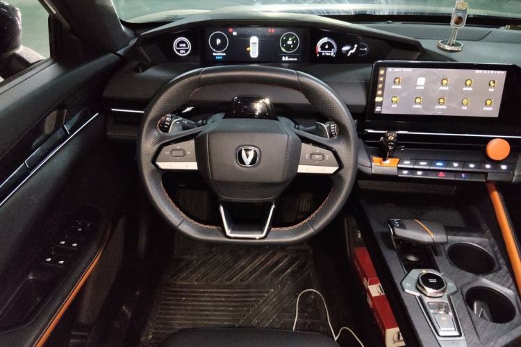 Used CHANGAN UNI-V 2022 1.5T Prestige Version Steering Wheel