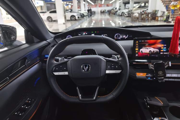 Used CHANGAN UNI-V 2022 1.5T Sport Edition Steering Wheel
