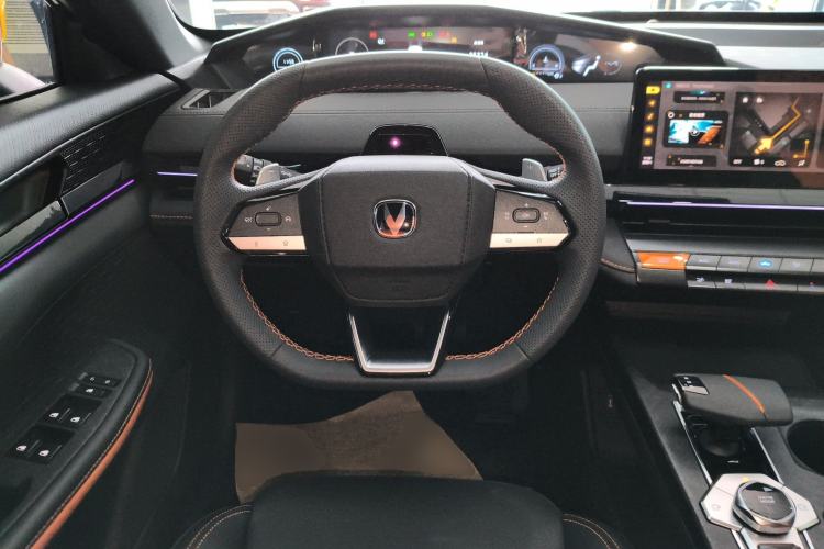 Used CHANGAN UNI-V 2022 1.5T Prestige Version Steering Wheel