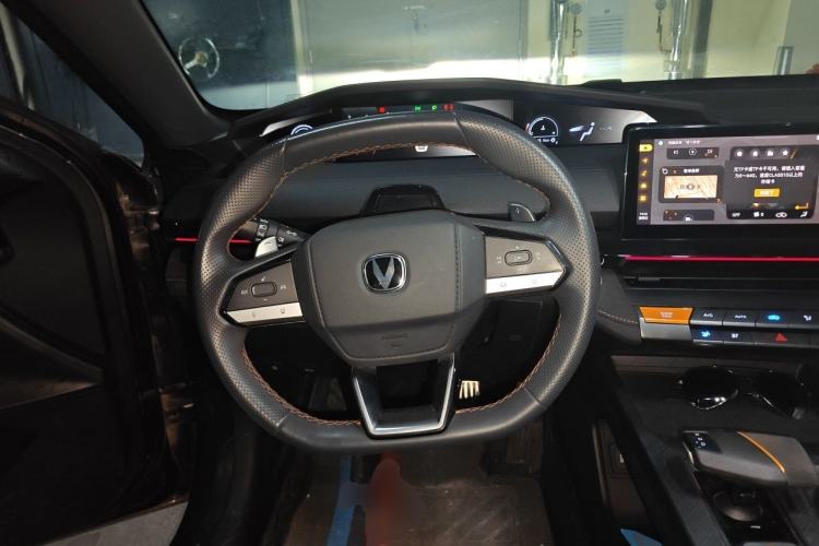 Used CHANGAN UNI-V 2022 1.5T Sport Edition Steering Wheel