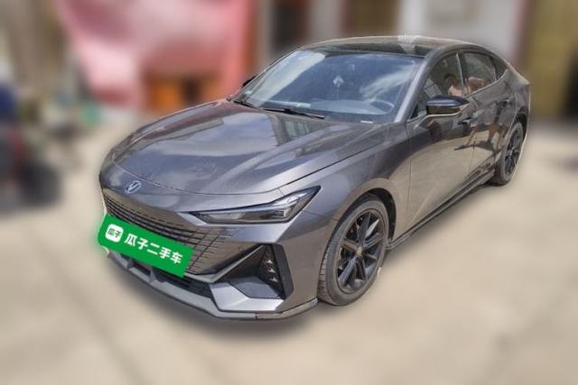 Used CHANGAN UNI-V 2022 1.5T Prestige Version
