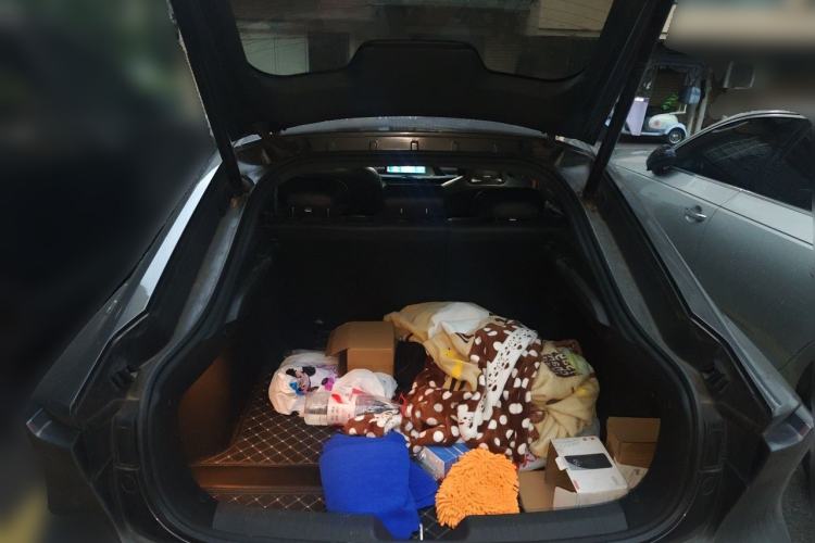 Used CHANGAN UNI-V 2022 1.5T Prestige Version Trunk