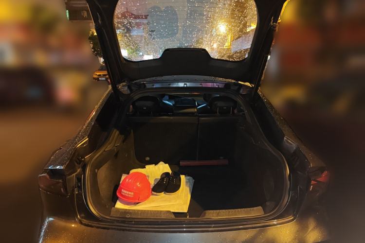Used CHANGAN UNI-V 2022 1.5T Prestige Version Trunk
