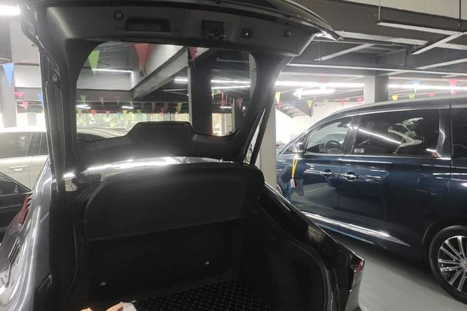 Used CHANGAN UNI-V 2022 1.5T Prestige Version Trunk