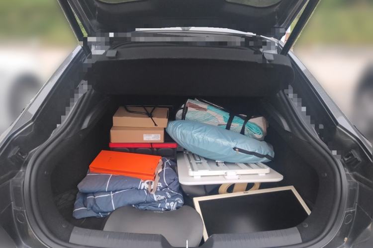 Used CHANGAN UNI-V 2022 1.5T Sport Edition Trunk