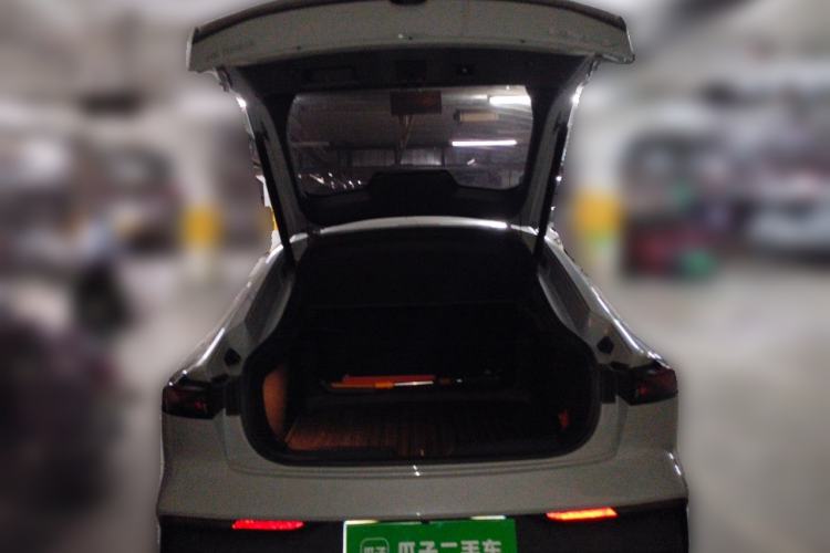 Used CHANGAN UNI-V 2022 1.5T Prestige Version Trunk