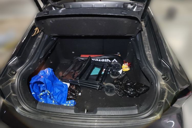 Used CHANGAN UNI-V 2022 1.5T Prestige Version Trunk