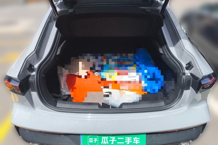 Used CHANGAN UNI-V 2022 1.5T Excellence Model Trunk