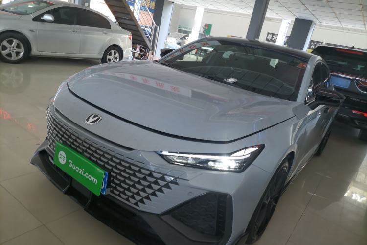 Used CHANGAN UNI-V 2022 2.0T Leading-Speed Edition Guazi used car, China used car export, Used car for sale, Used CHANGAN cars, Cheapest cars for sale