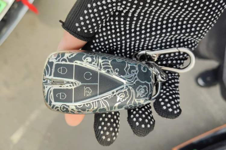 Used CHANGAN UNI-V 2022 2.0T Sporty Version Vehicle Key