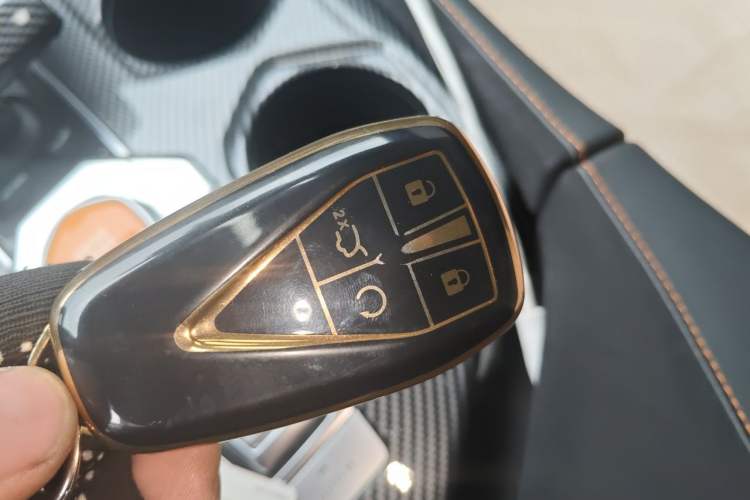 Used CHANGAN UNI-V 2022 1.5T Sport Edition Vehicle Key