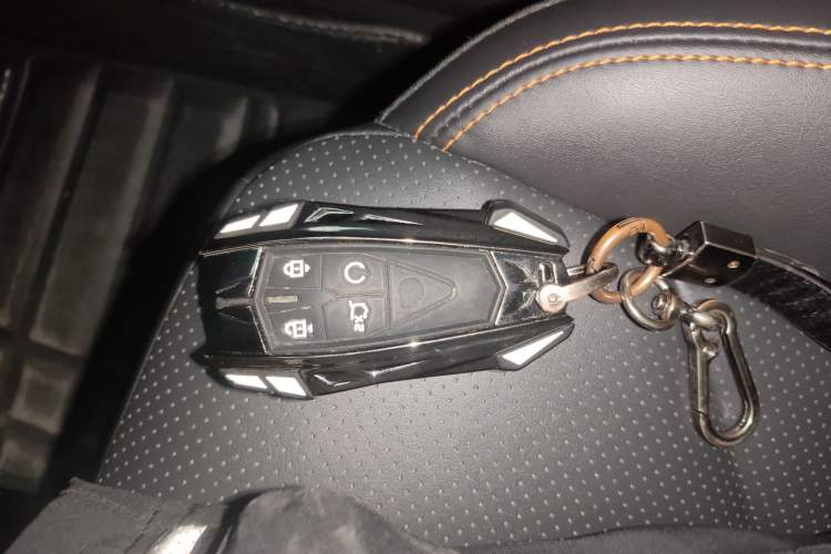 Used CHANGAN UNI-V 2022 1.5T Prestige Version Vehicle Key