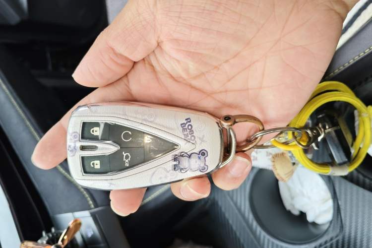 Used CHANGAN UNI-V 2022 1.5T Sport Edition Vehicle Key