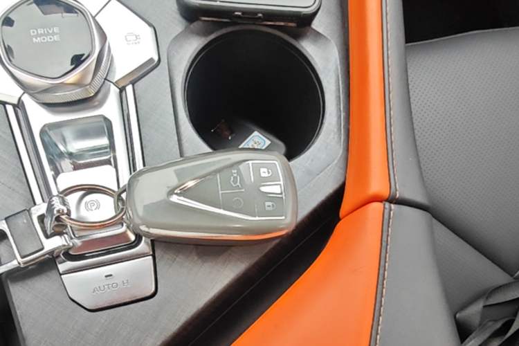 Used CHANGAN UNI-V 2022 1.5T Prestige Version Vehicle Key