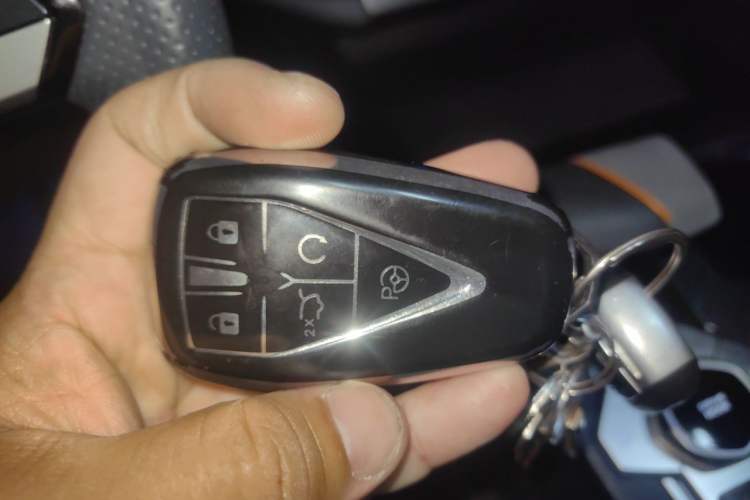 Used CHANGAN UNI-V 2022 1.5T Prestige Version Vehicle Key
