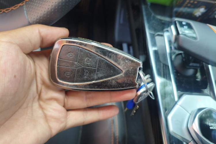 Used CHANGAN UNI-V 2022 1.5T Prestige Version Vehicle Key