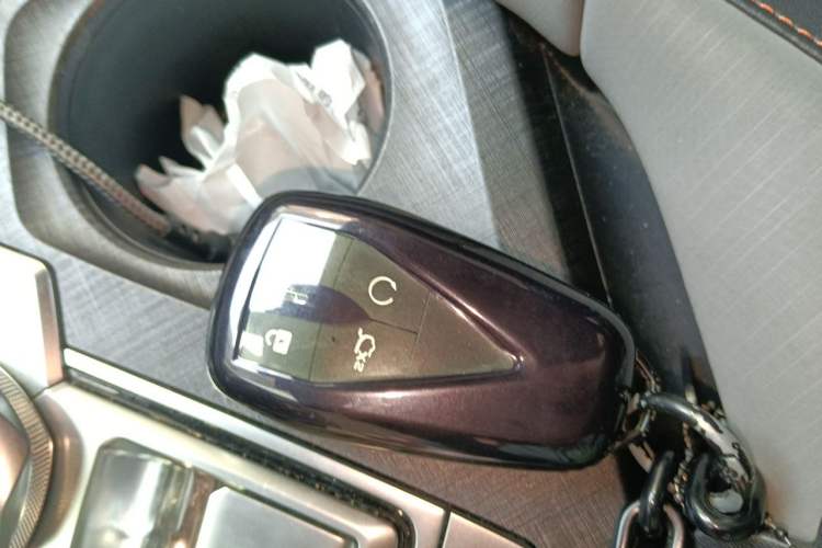 Used CHANGAN UNI-V 2022 1.5T Prestige Version Vehicle Key