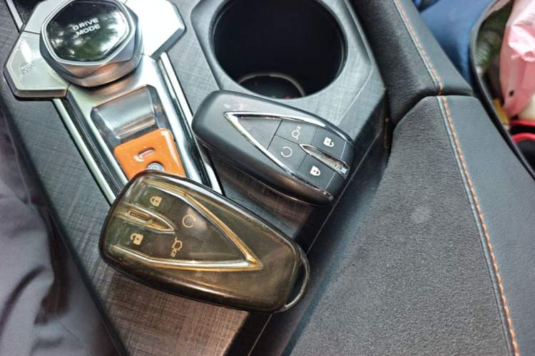 Used CHANGAN UNI-V 2022 1.5T Sport Edition Vehicle Key