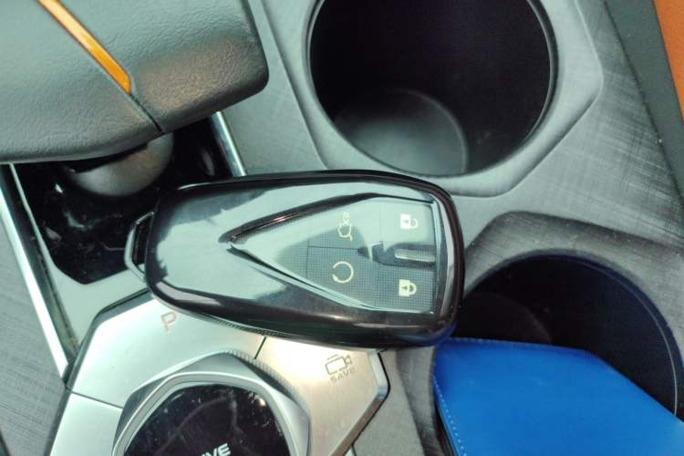 Used CHANGAN UNI-V 2022 1.5T Sport Edition Vehicle Key