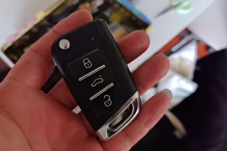 Used CHANGAN UNI-V 2022 1.5T Prestige Version Vehicle Key