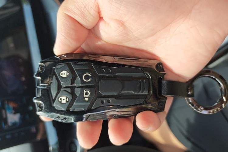 Used CHANGAN UNI-V 2022 1.5T Prestige Version Vehicle Key