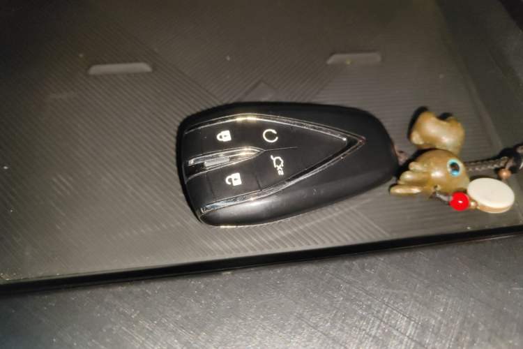Used CHANGAN UNI-V 2022 1.5T Prestige Version Vehicle Key