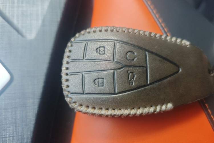 Used CHANGAN UNI-V 2022 1.5T Prestige Version Vehicle Key
