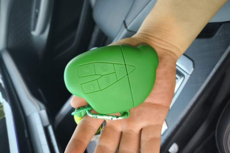 Used CHANGAN UNI-V 2022 1.5T Prestige Version Vehicle Key