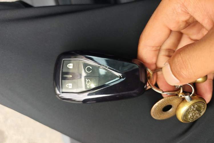 Used CHANGAN UNI-V 2022 1.5T Prestige Version Vehicle Key