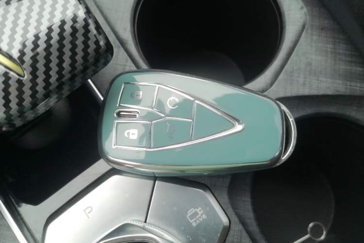 Used CHANGAN UNI-V 2022 1.5T Sport Edition Vehicle Key