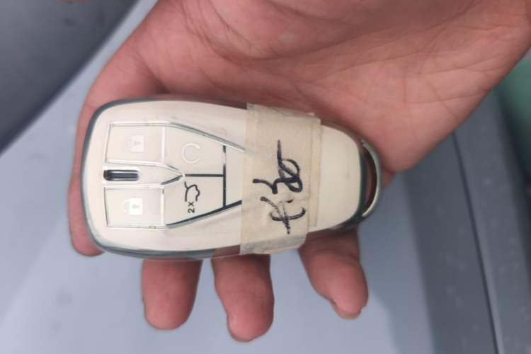 Used CHANGAN UNI-V 2022 1.5T Prestige Version Vehicle Key