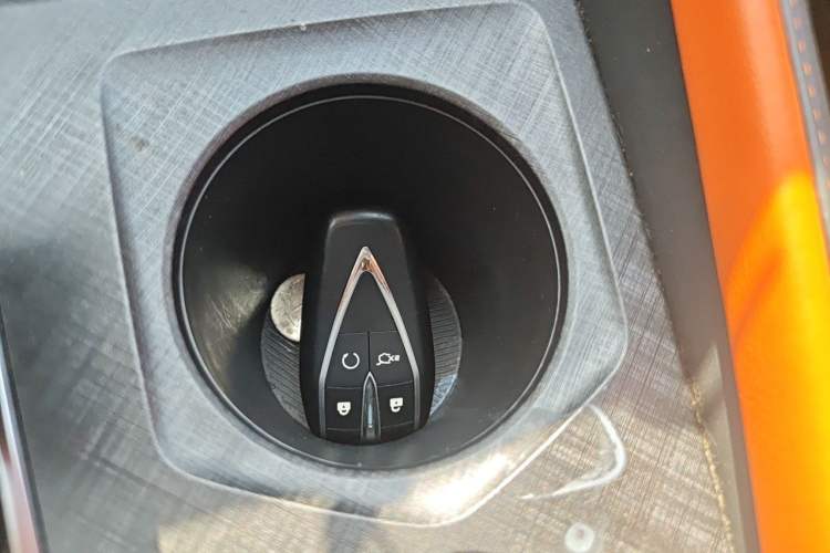 Used CHANGAN UNI-V 2022 1.5T Prestige Version Vehicle Key
