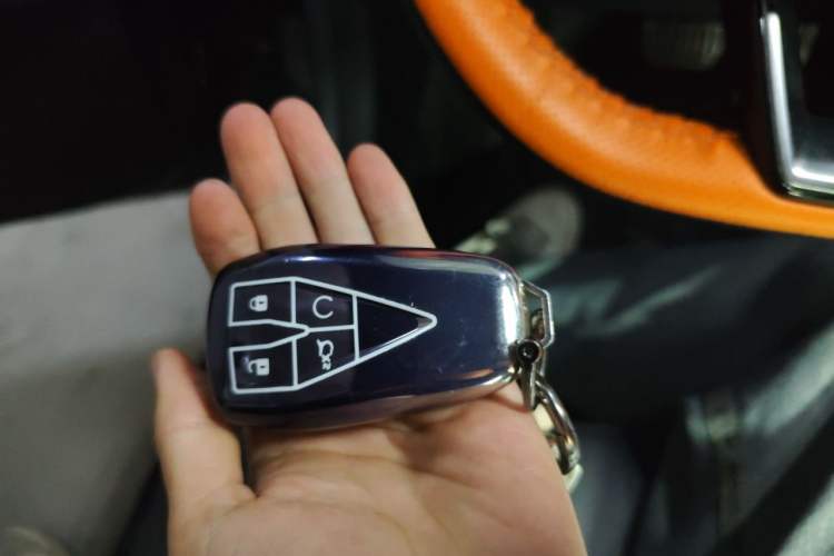 Used CHANGAN UNI-V 2022 1.5T Sport Edition Vehicle Key