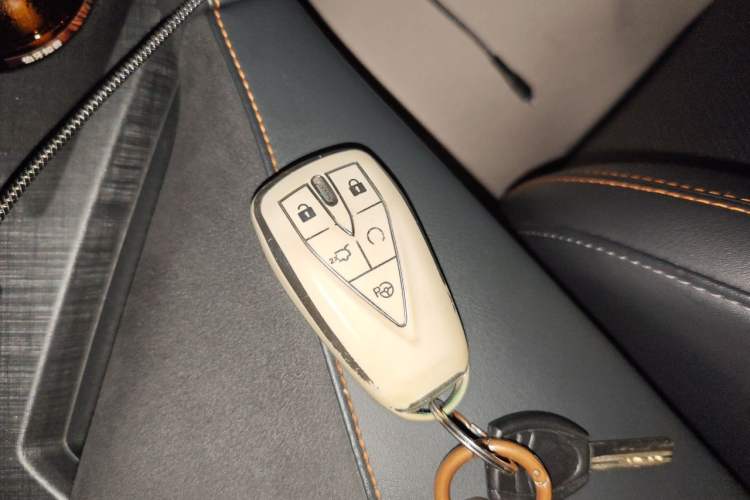 Used CHANGAN UNI-V 2022 1.5T Sport Edition Vehicle Key