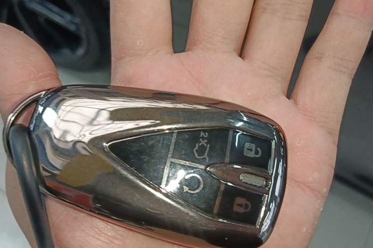 Used CHANGAN UNI-V 2022 1.5T Prestige Version Vehicle Key