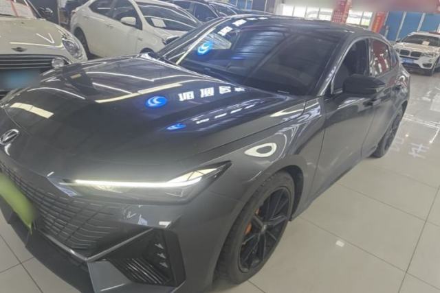 Used CHANGAN UNI-V 2022 1.5T Prestige Version