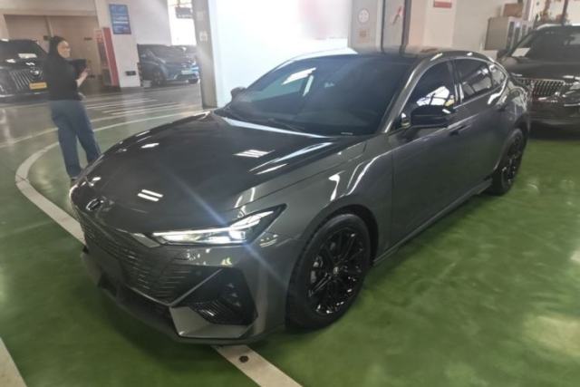 Used CHANGAN UNI-V 2022 1.5T Prestige Version