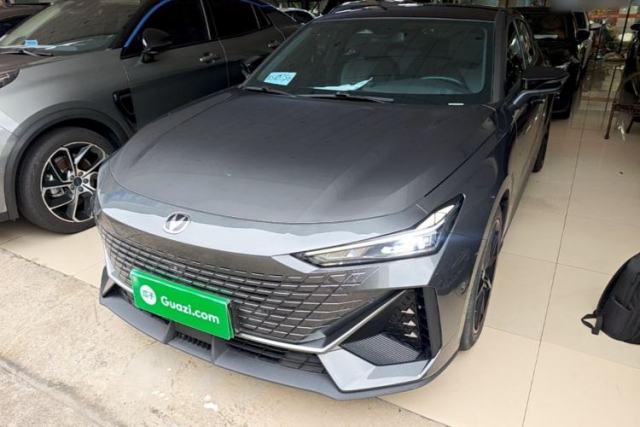 Used CHANGAN UNI-V 2022 1.5T Smart Navigation Version