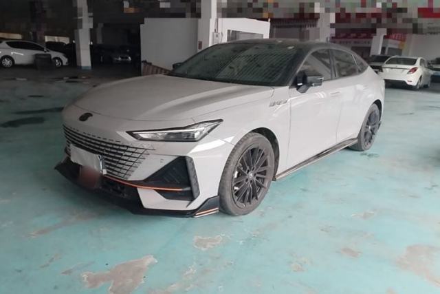 Used CHANGAN UNI-V 2022 1.5T Sport Edition