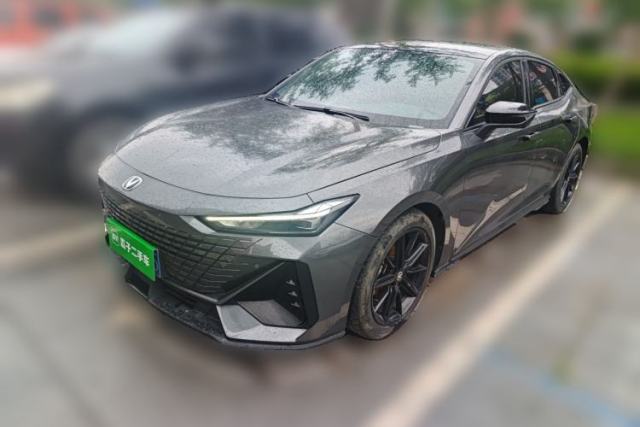 Used CHANGAN UNI-V 2022 1.5T Prestige Version